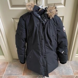 Alpinetek Performance Glacial Terrain Winter Jacket. black. size extra small.
